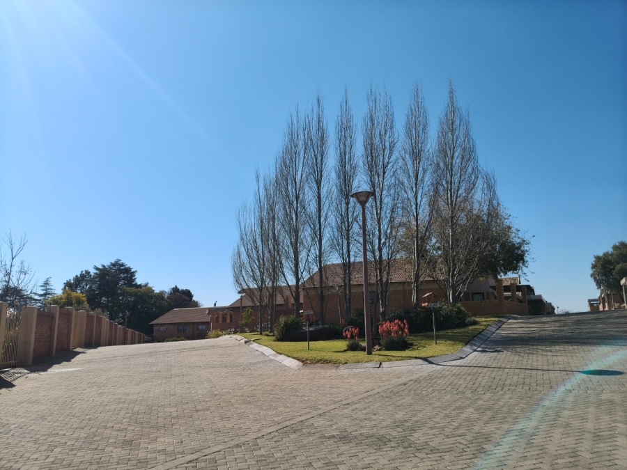 2 Bedroom Property for Sale in Langenhovenpark Free State